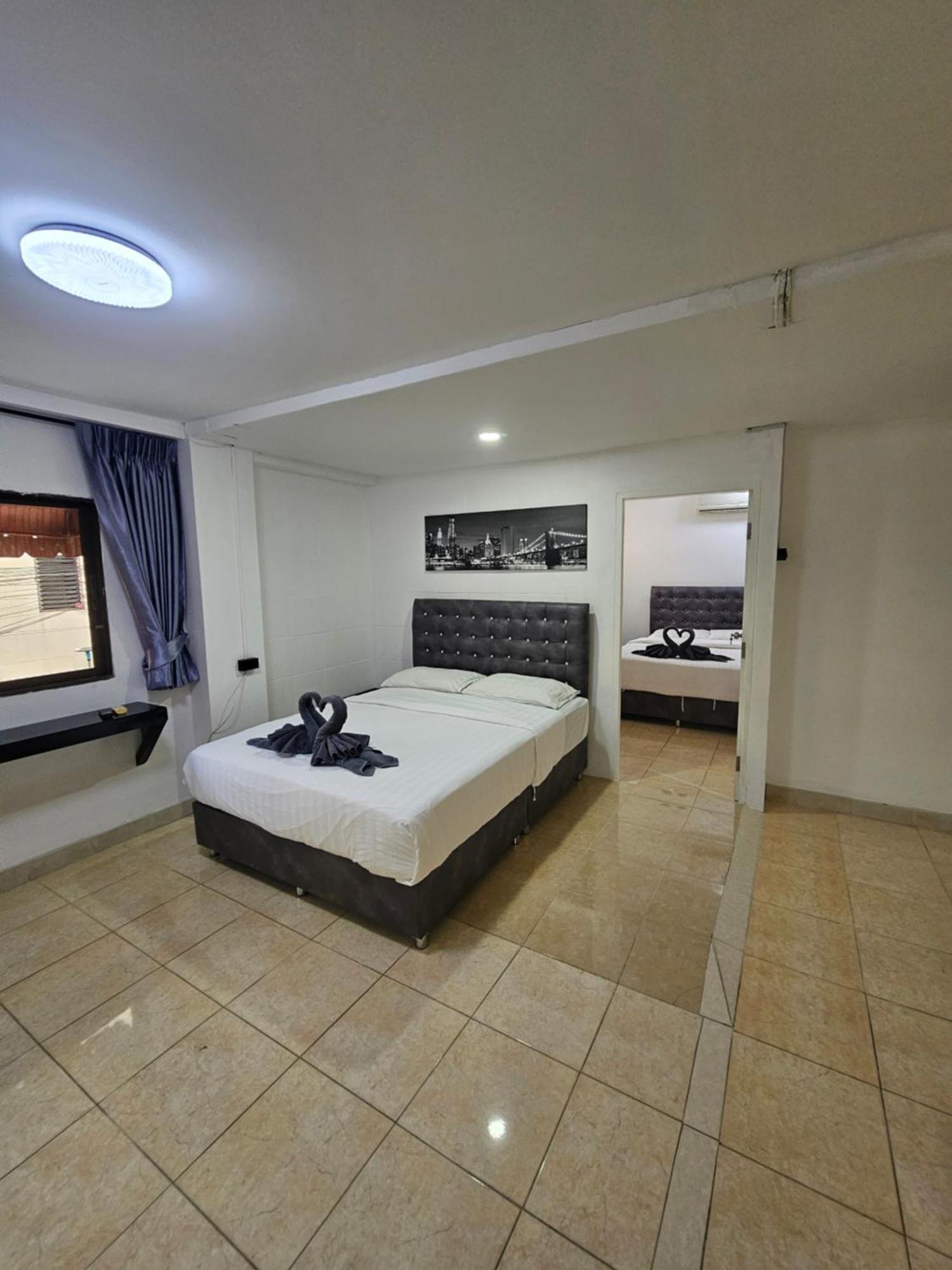 Candy Beach Seaview Jomtien Exterior foto