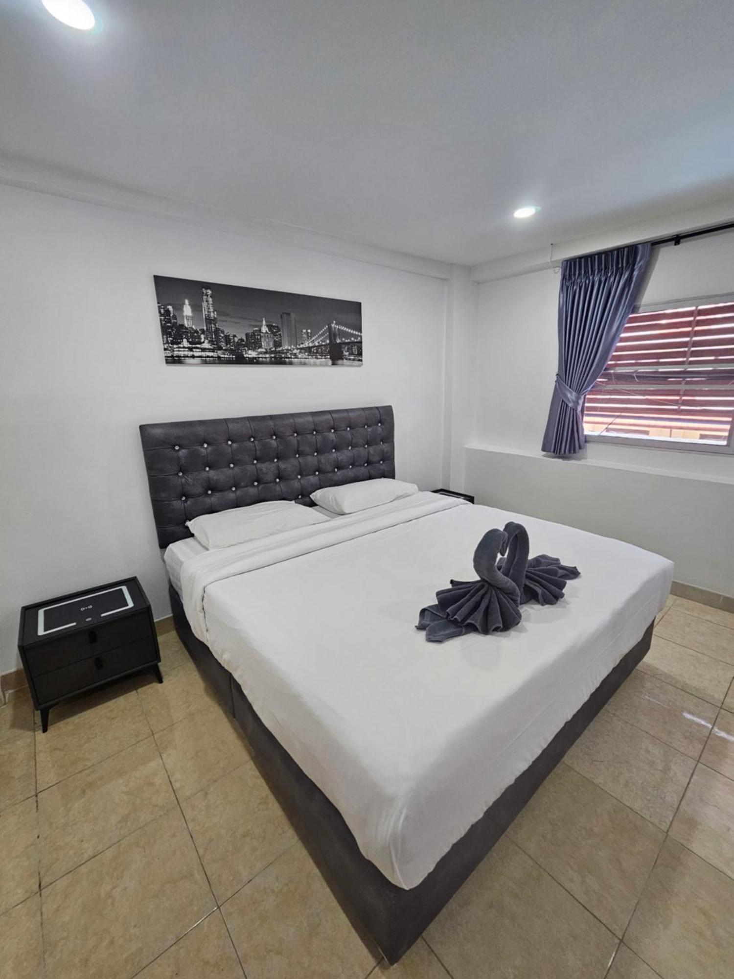 Candy Beach Seaview Jomtien Exterior foto