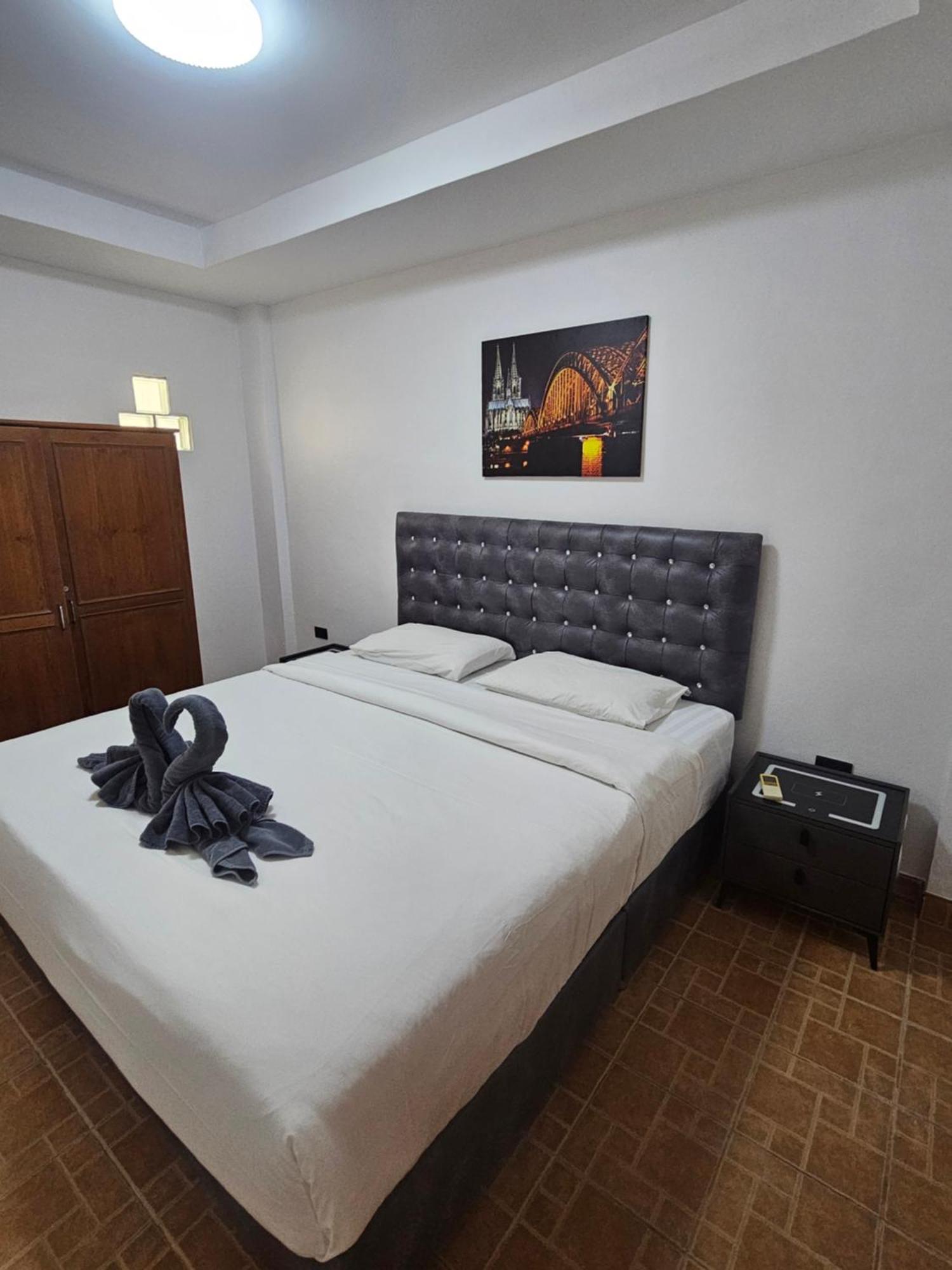 Candy Beach Seaview Jomtien Exterior foto